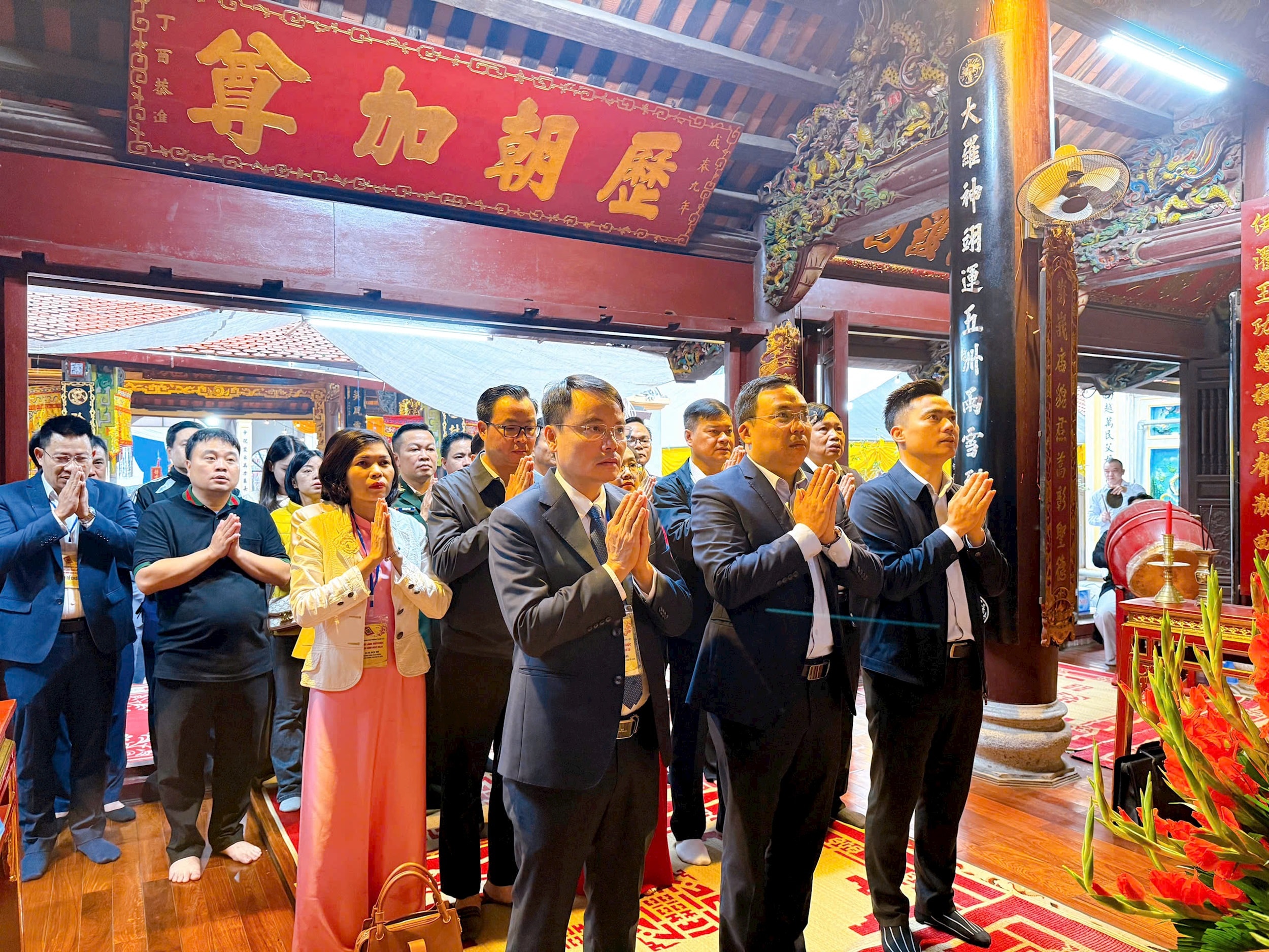 trieu-khuc.jpg