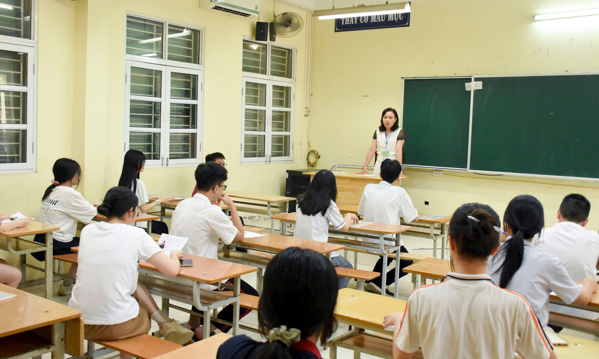 thi-10-2025-phong-thi.jpg