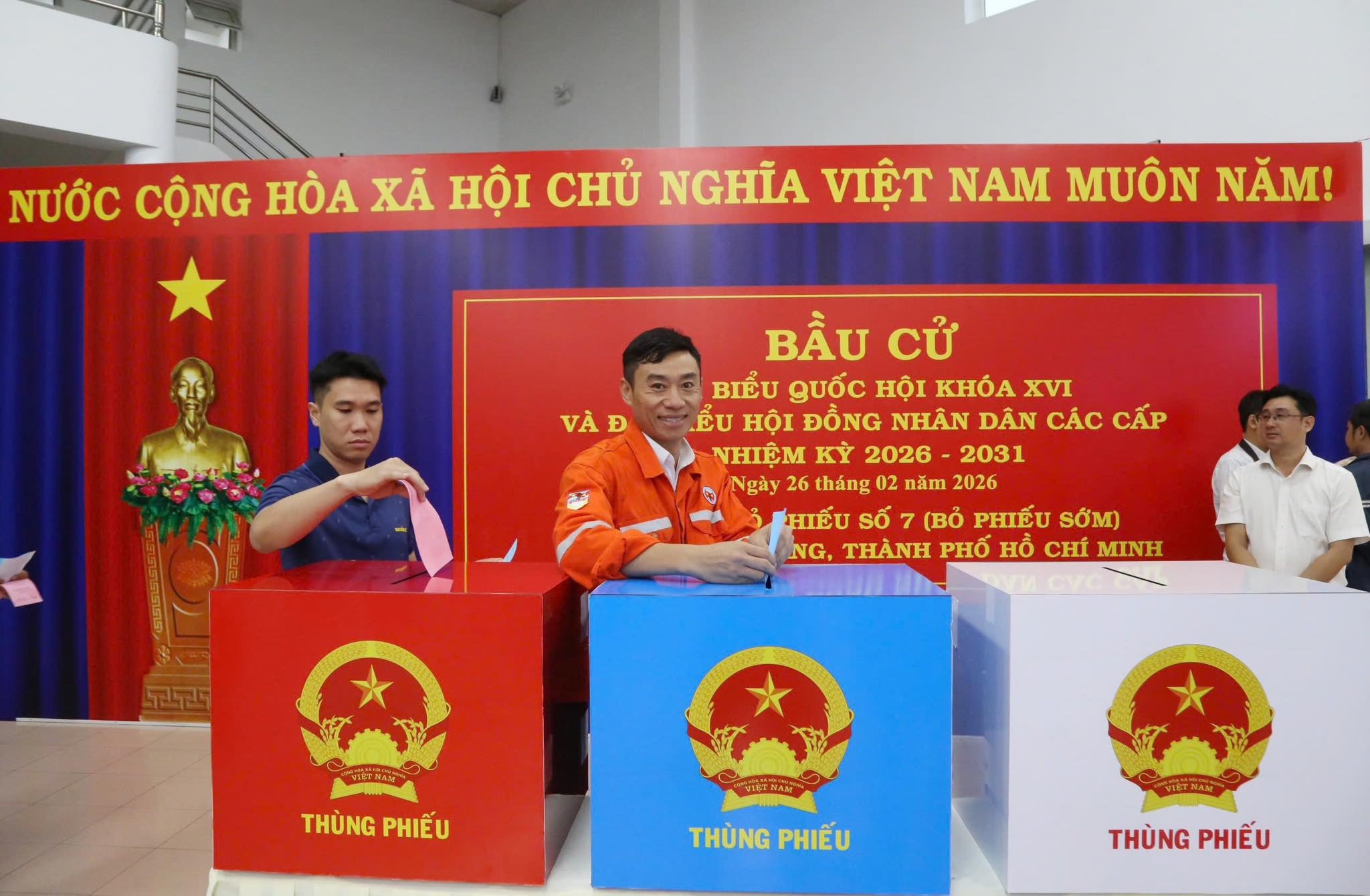 a31.bau-cu-som.tam-thang.jpg