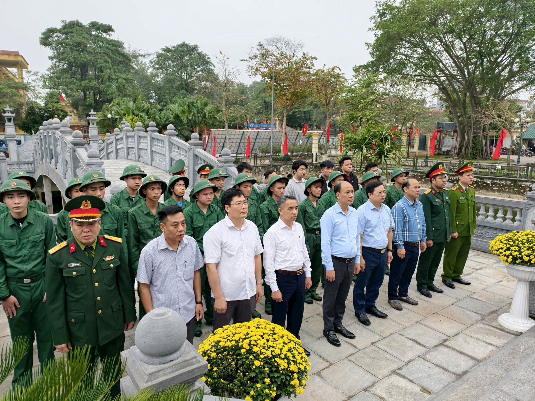 nam-phu.jpg