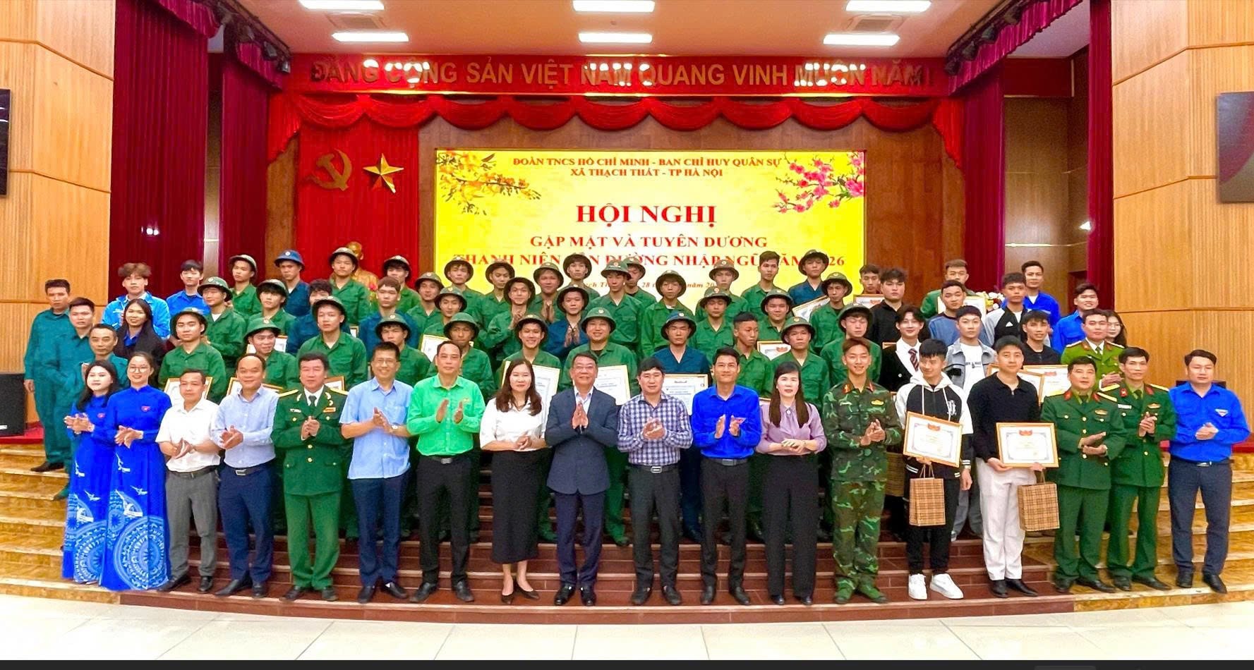 anh-trao-qua.jpg