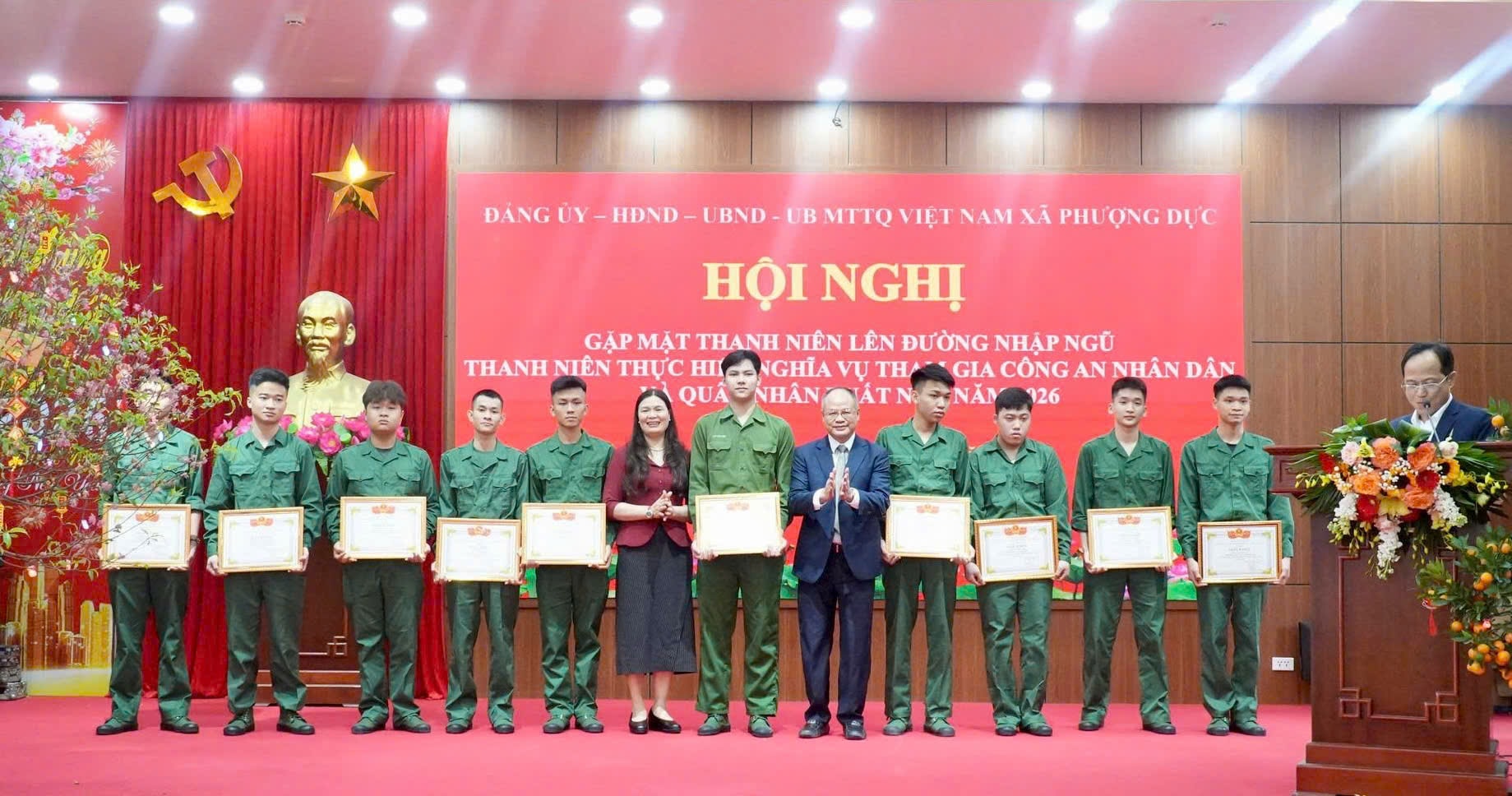 tan-bin3h-pd.jpg