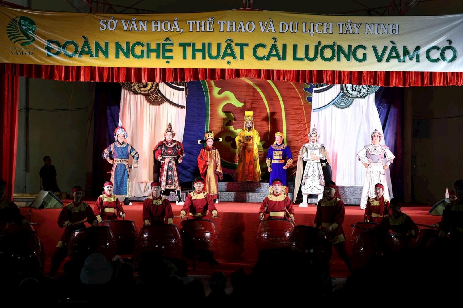 cai-luong-vam-co(1).jpg