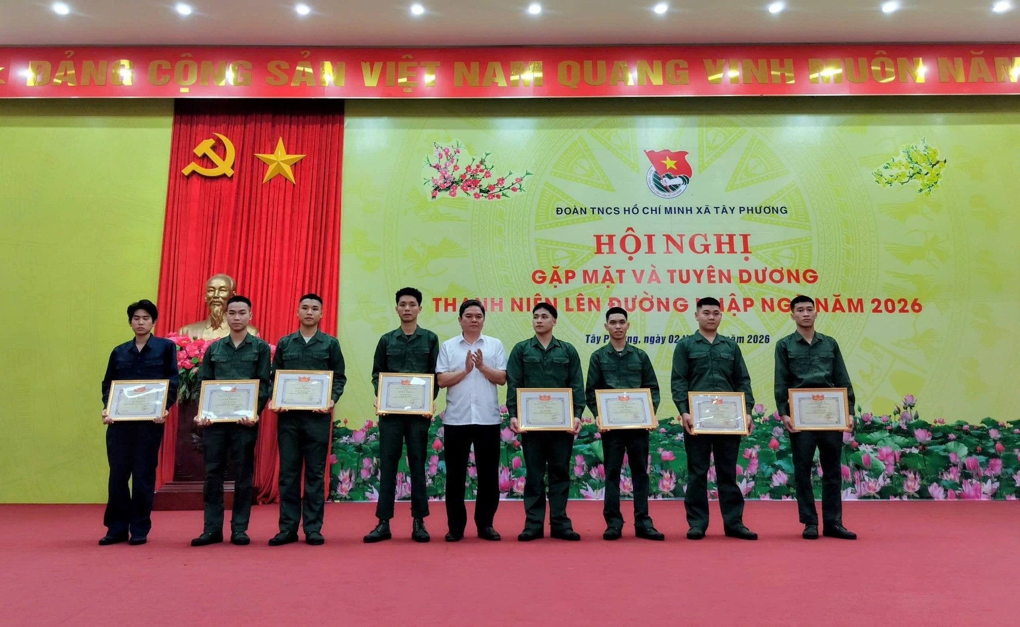 tay-phuong-6.jpg
