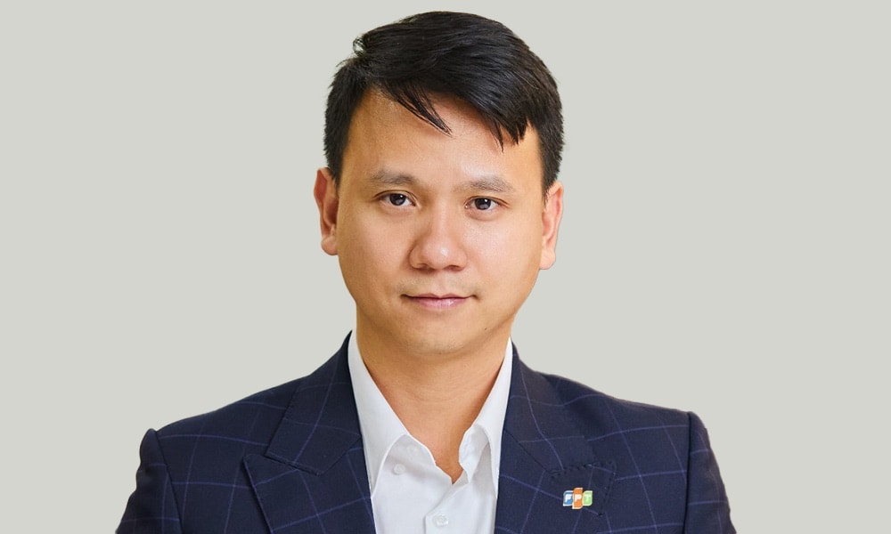 ong-nguyen-xuan-phong.jpeg