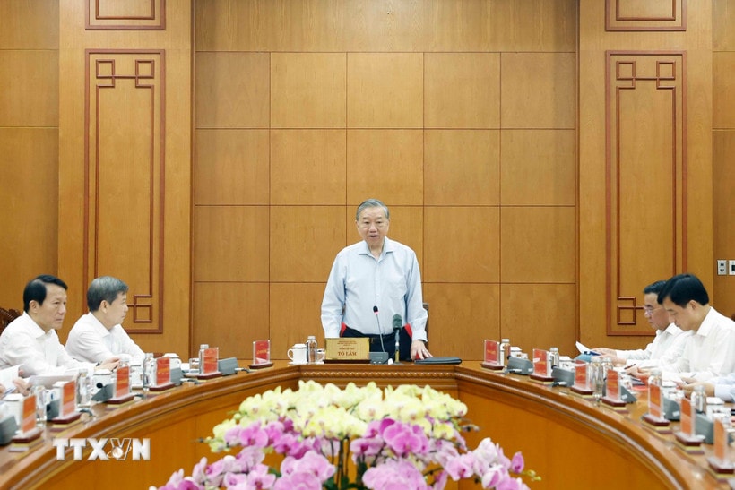 tong-bi-thu-to-lam-lam-viec-voi-ban-noi-chinh-trung-uong-1.jpg