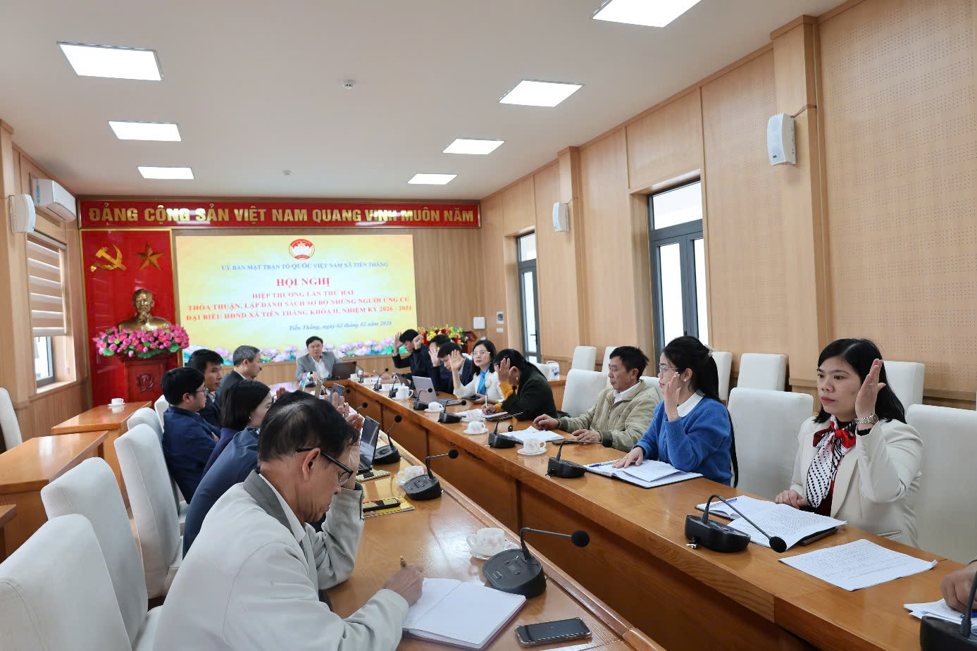 Hội nghị Hiệp thương lần thứ II do Ban Thường trực Ủy ban MTTQ Việt Nam xã Tiến Thắng (Hà Nội) tổ chức tháng 2 vừa qua. Ảnh Phạm Hùng