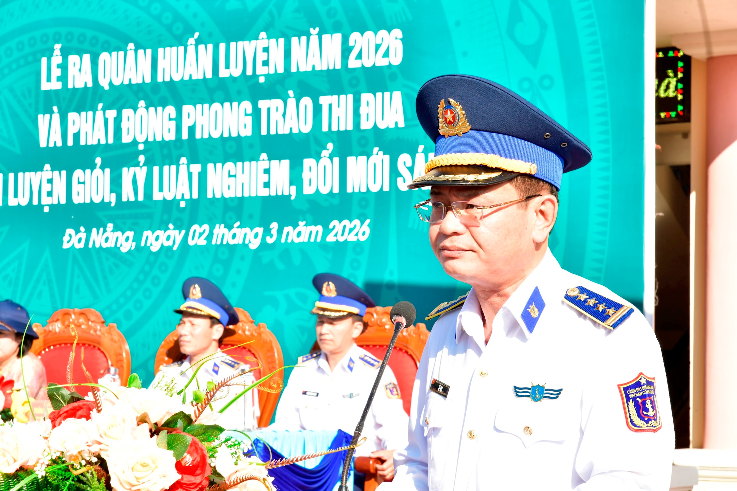 dai-ta-le-huy-chinh-uy-vung-canh-sat-bien-2-phat-dong-phong-trao-thi-dua-trong-ra-quan-huan-luyen-nam-2026-.jpg