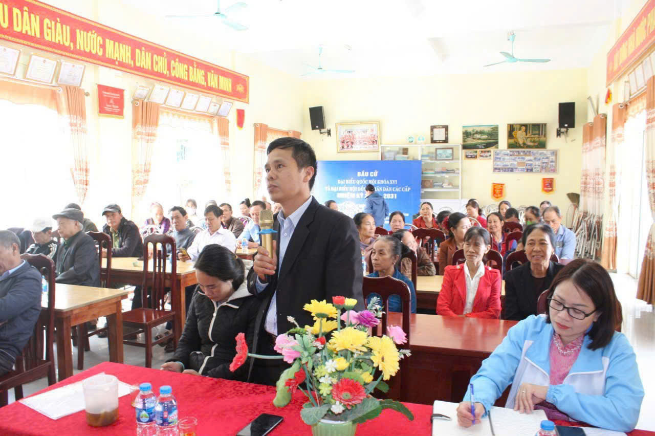 1-ung-thien.jpg