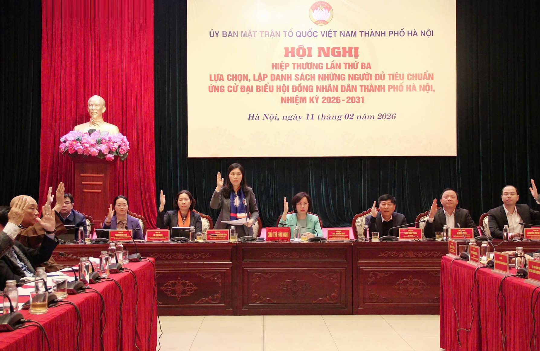 quang-canh-hoi-nghi-hiep-thuong-lan-thu-ba-lua-chon-lap-danh-sach-nhung-nguoi-du-tieu-chuan-ung-cu-dai-bieu-hdnd-thanh-pho-ha-noi-nhiem-ky-2026-2031..jpg