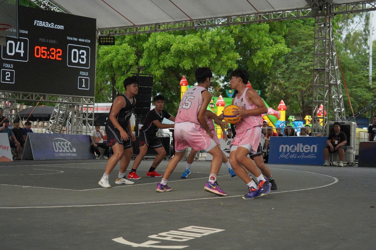 Teams from Thailand and Malaysia will compete in the U20 categories.