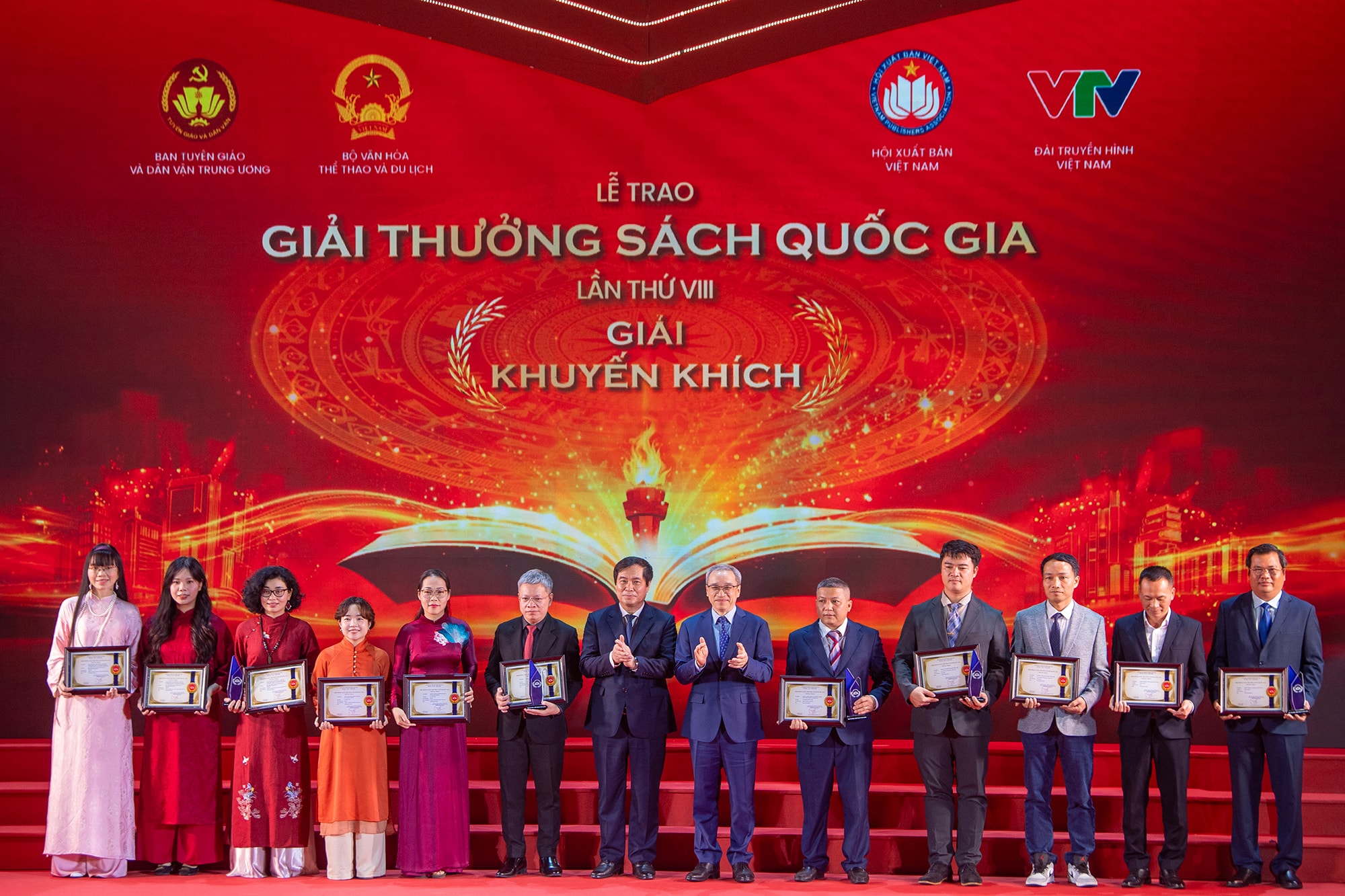 giai-sach-2.jpg