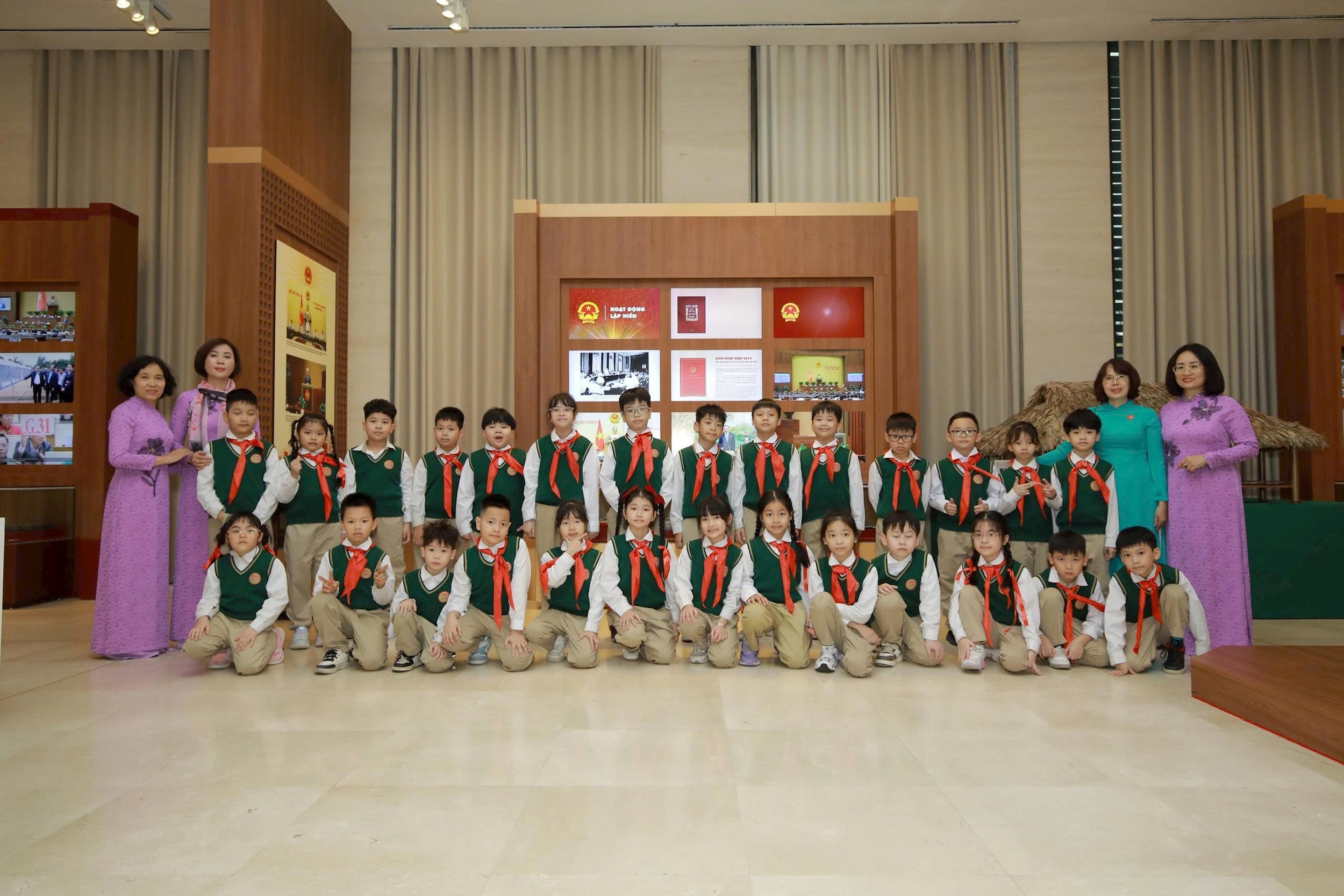 tran-nhat-duat-2.jpg