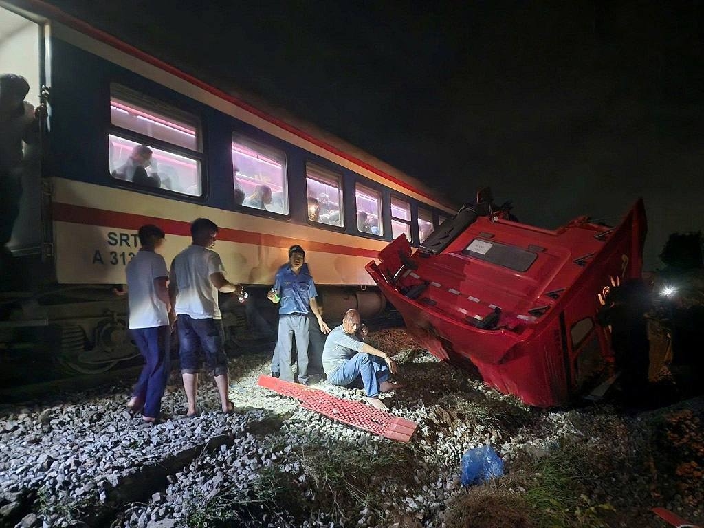 Ý Thức Người Tham Gia Giao Thông Là Điểm Nghẽn