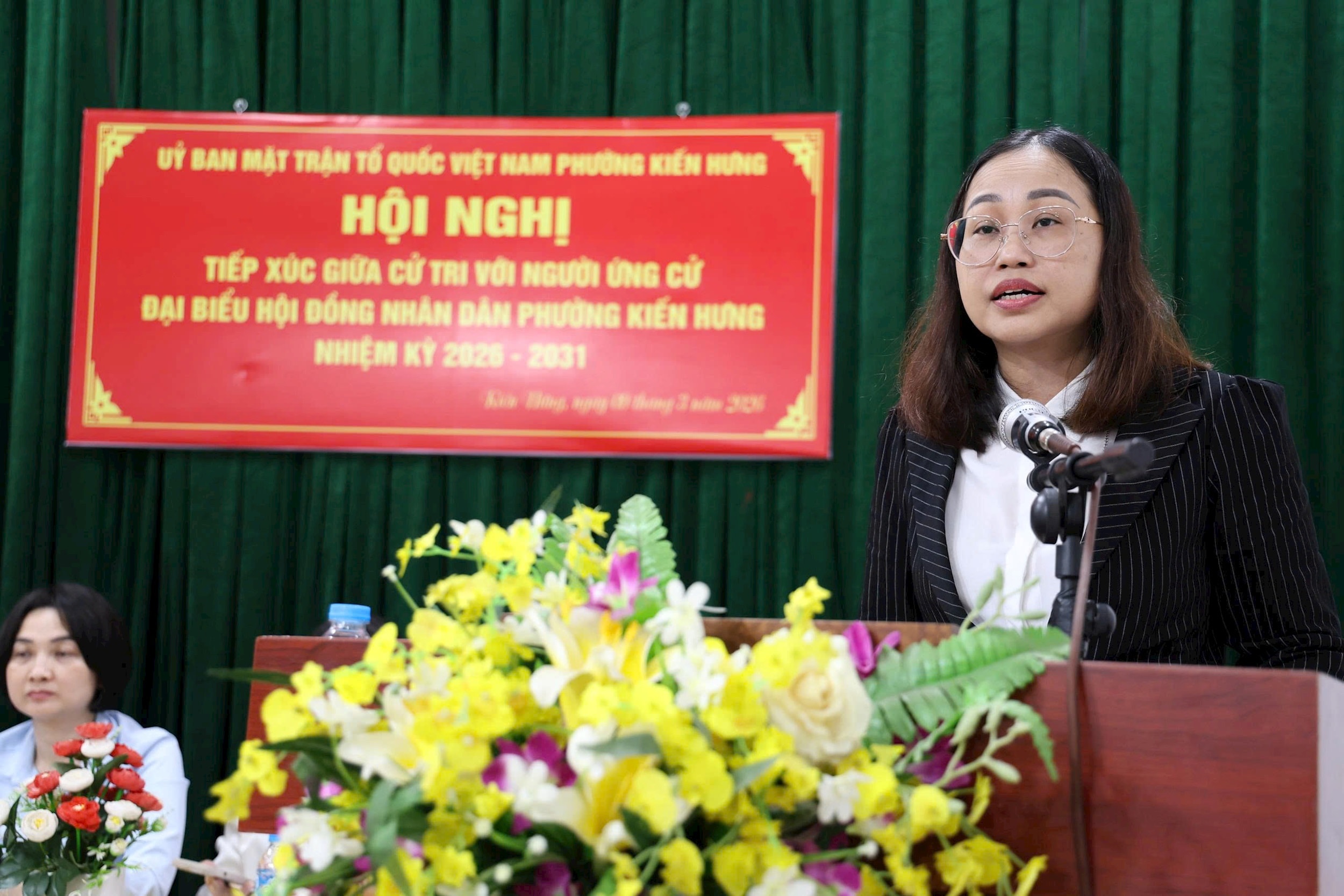 thuy-hang.jpg