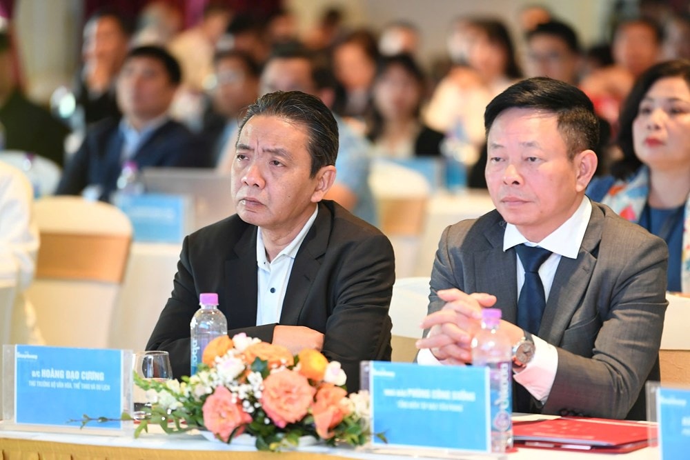10-thu-truong2.jpeg