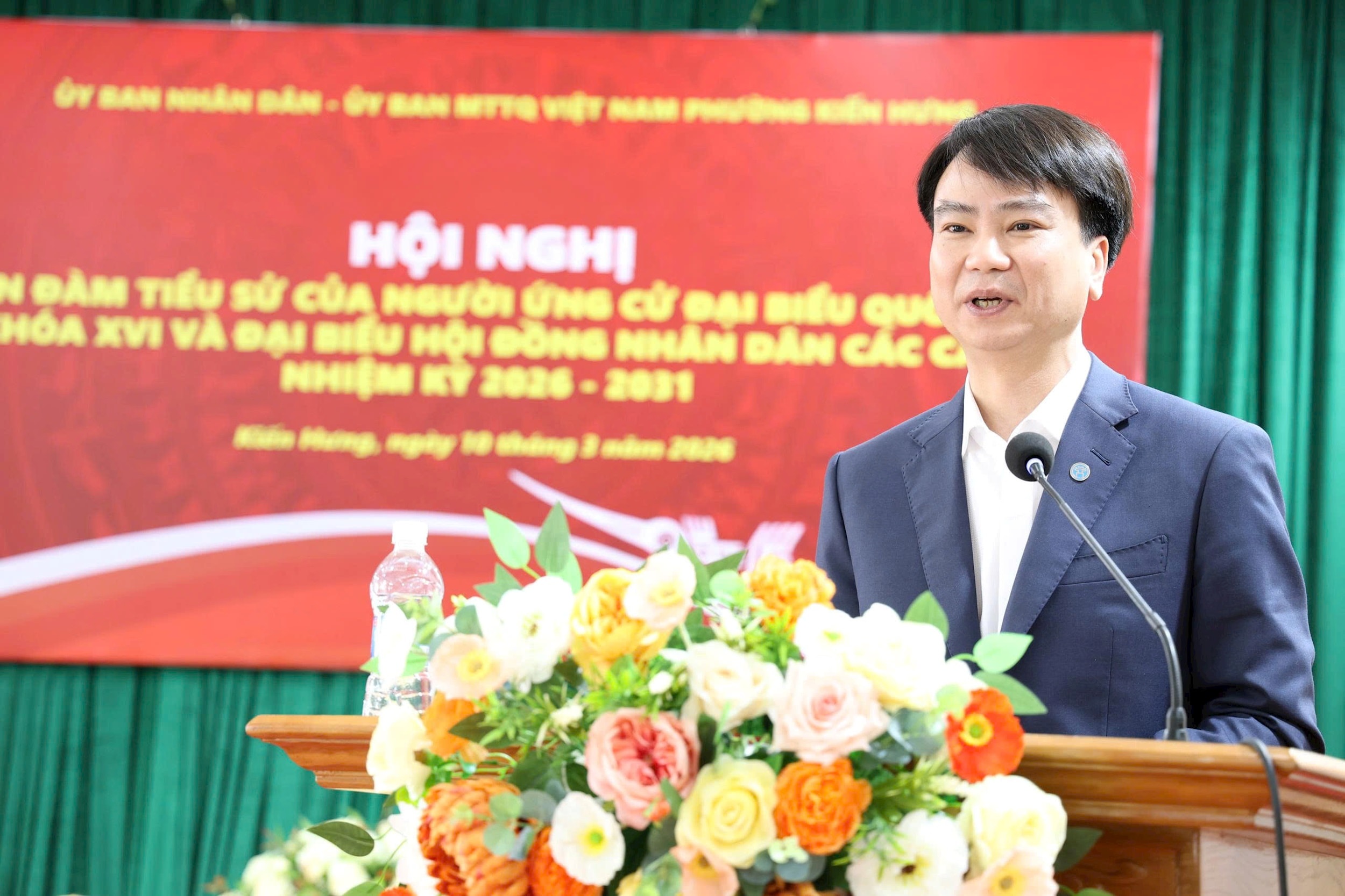 bi-thu.jpg