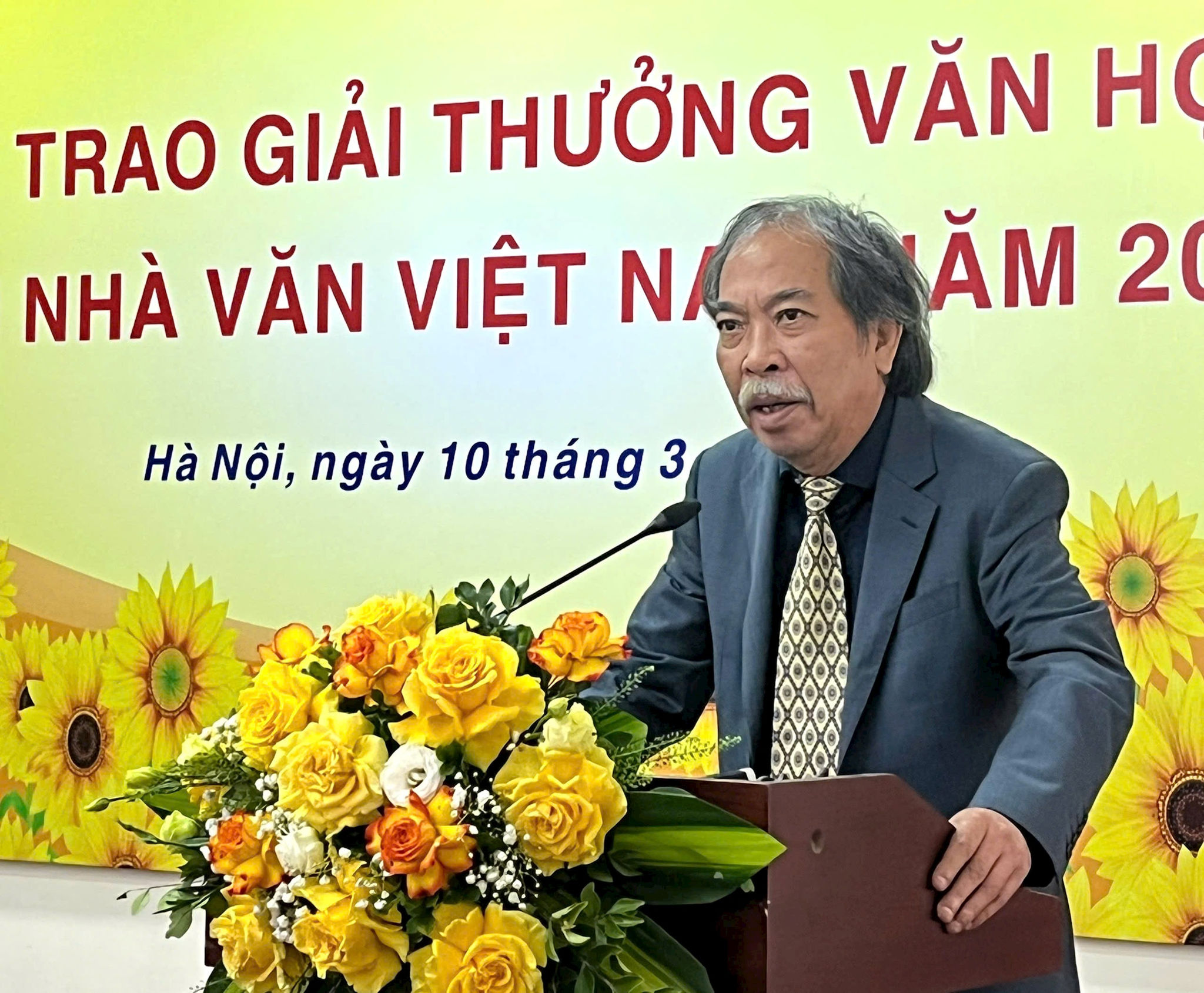 giai-thuong-nha-tho-nqt.jpg