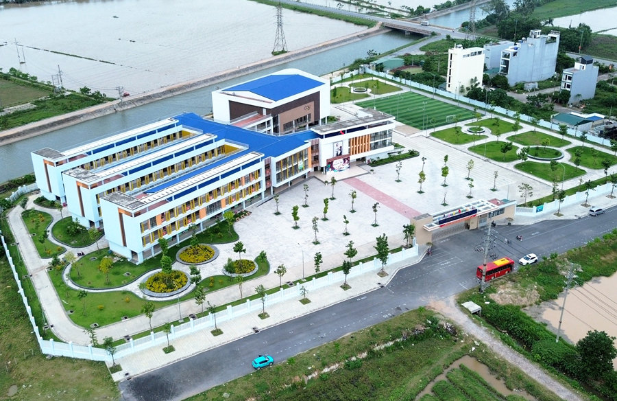 truong-hoc.jpg