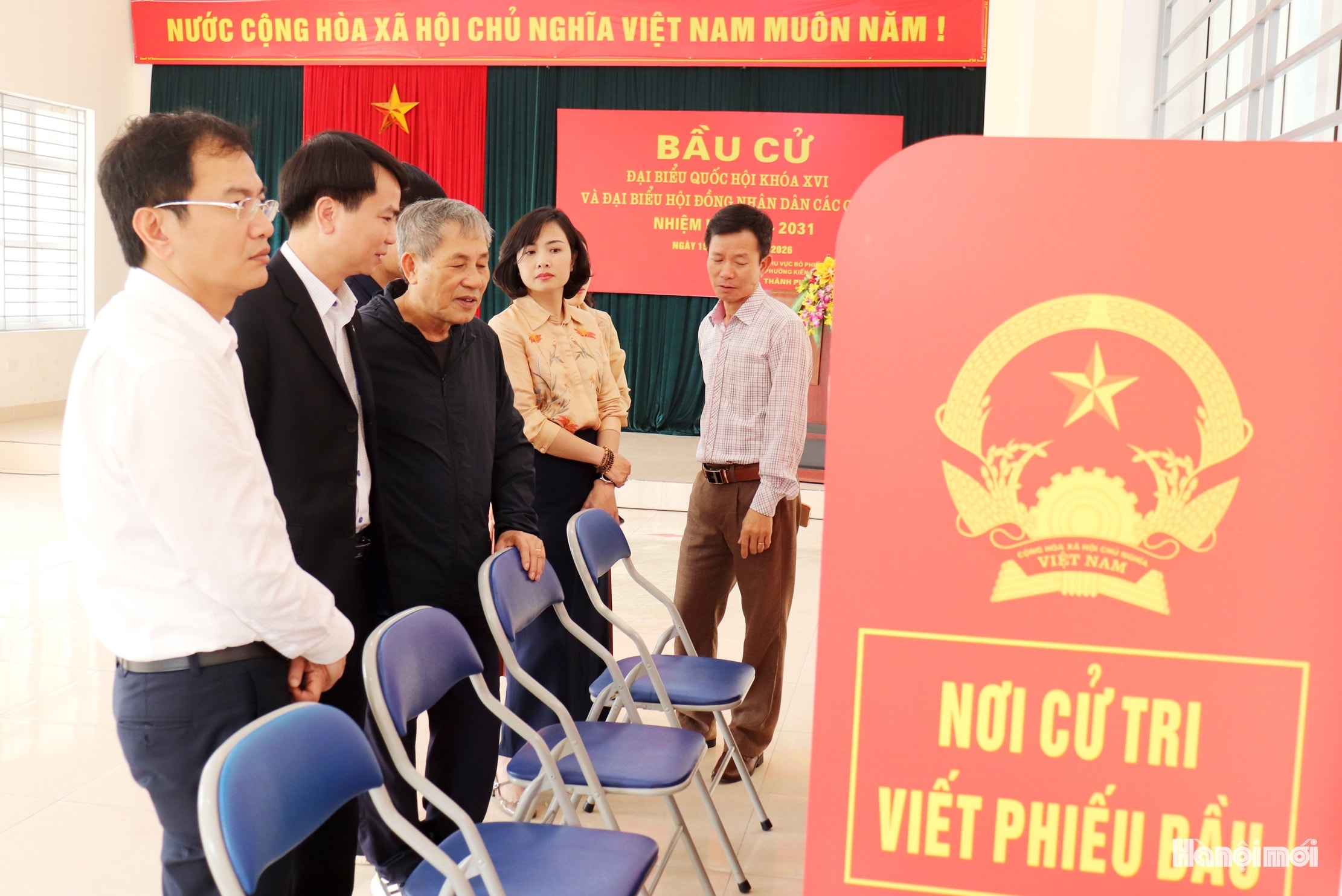 W_kien-hung-bc16.jpg