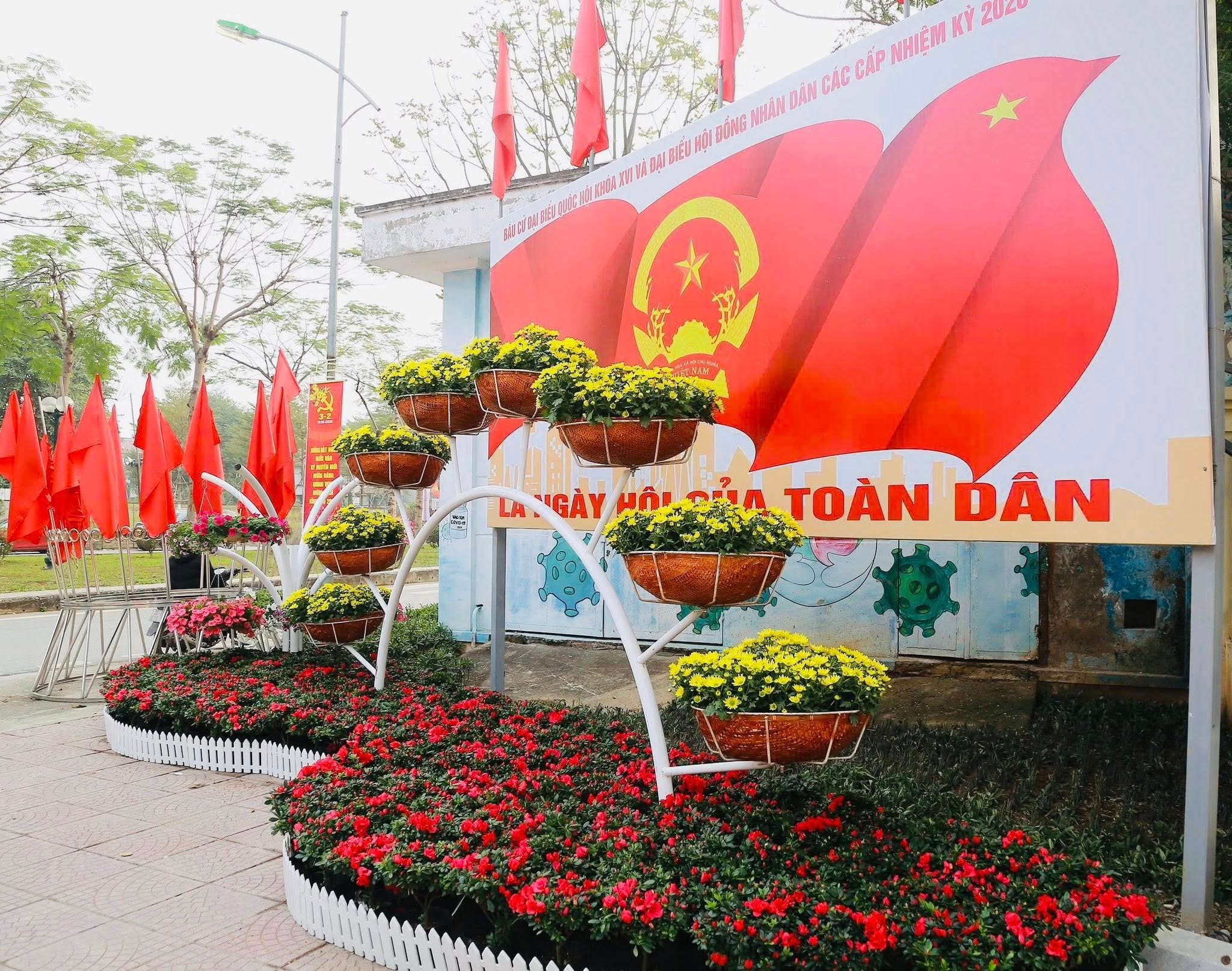 trang-tri-hoa-tuoi.jpg