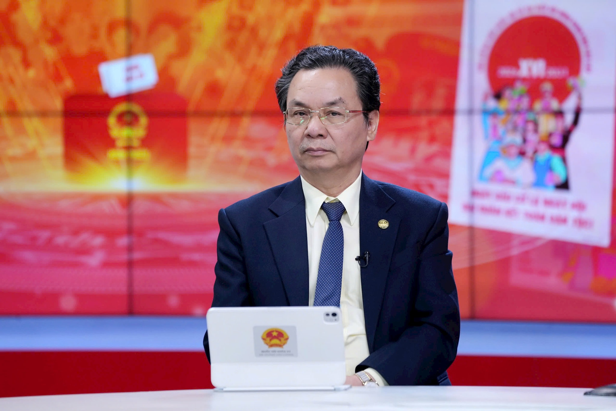 hoang-van-cuong.jpg