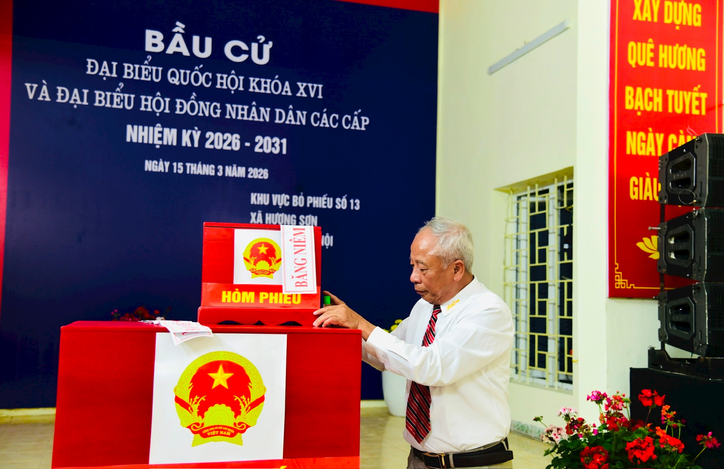 huong-son-1.jpg