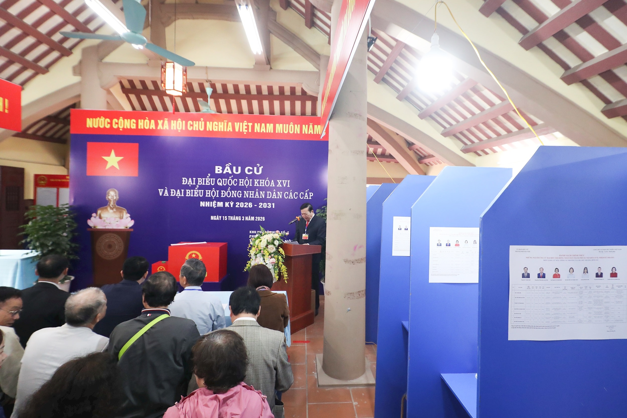 tay-ho-2.jpg