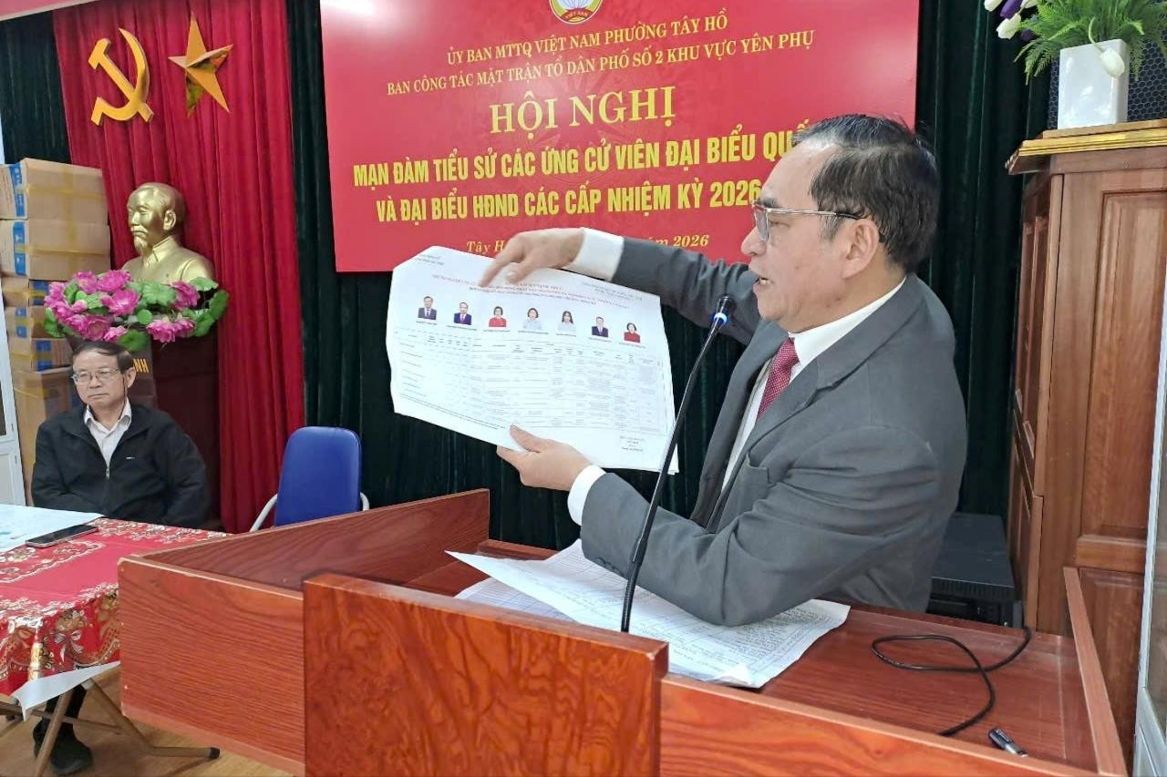 nguoi-cao-tuoi.jpeg