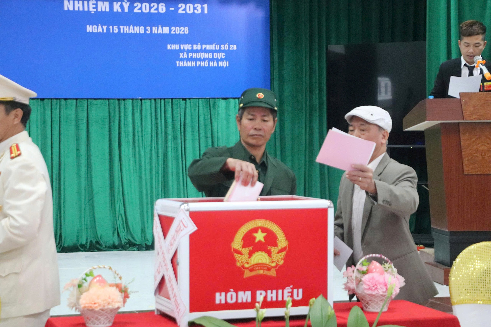 cuu-chien-binh.jpg