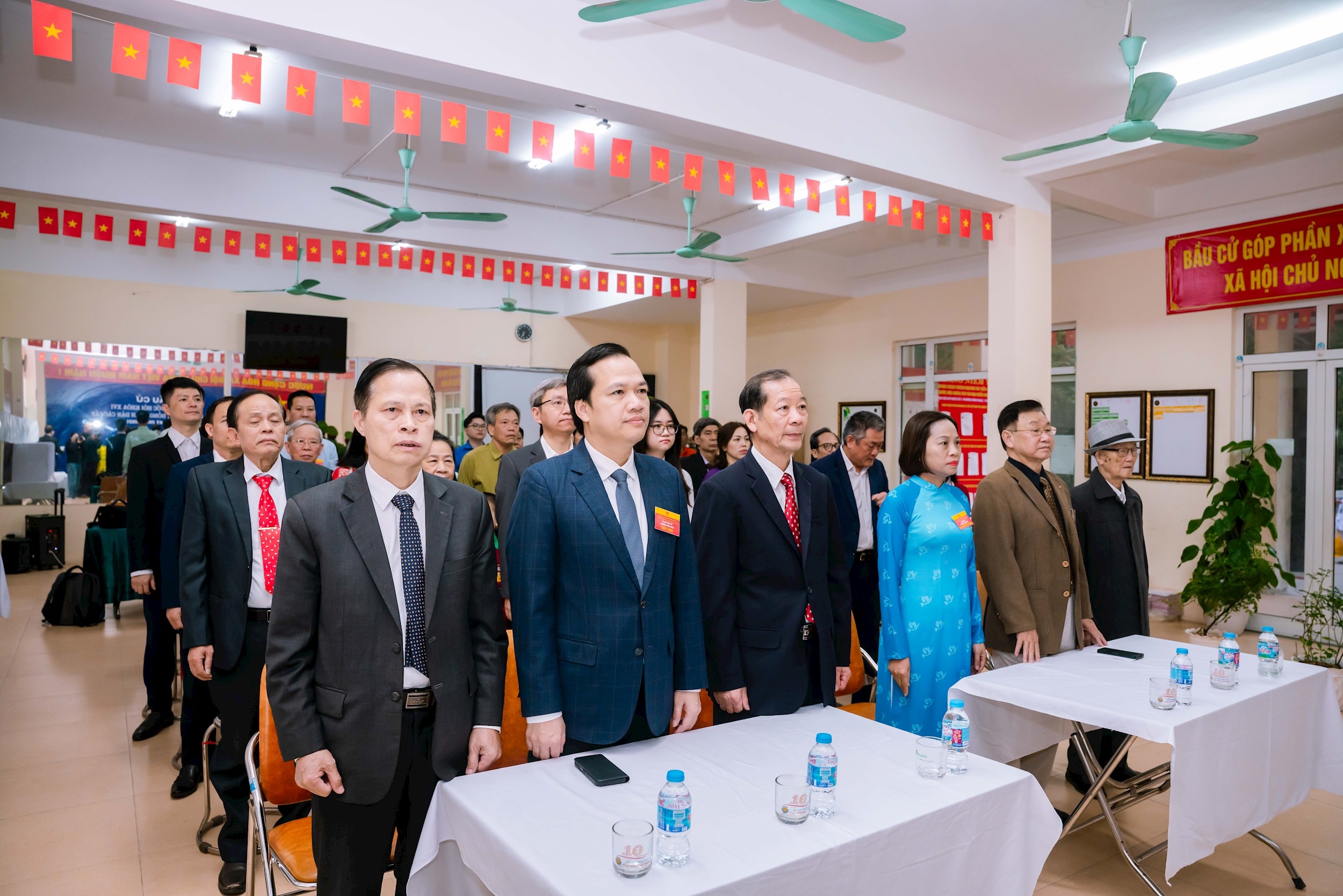 sang_suot_dong_ngac3.jpg
