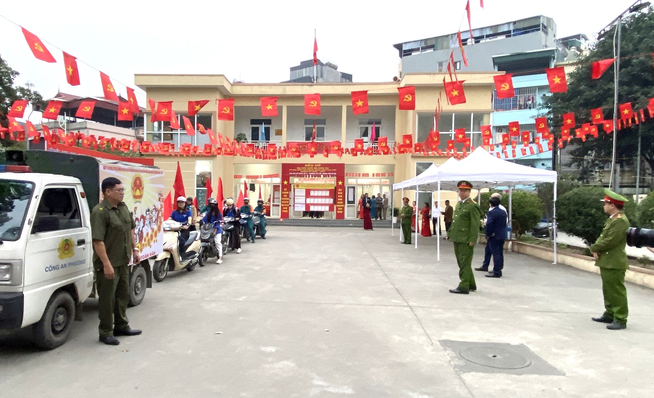 bai-ve-an-ninh-z7622703241320_d6c442d2358aea051e195b2260ef1cff.jpg