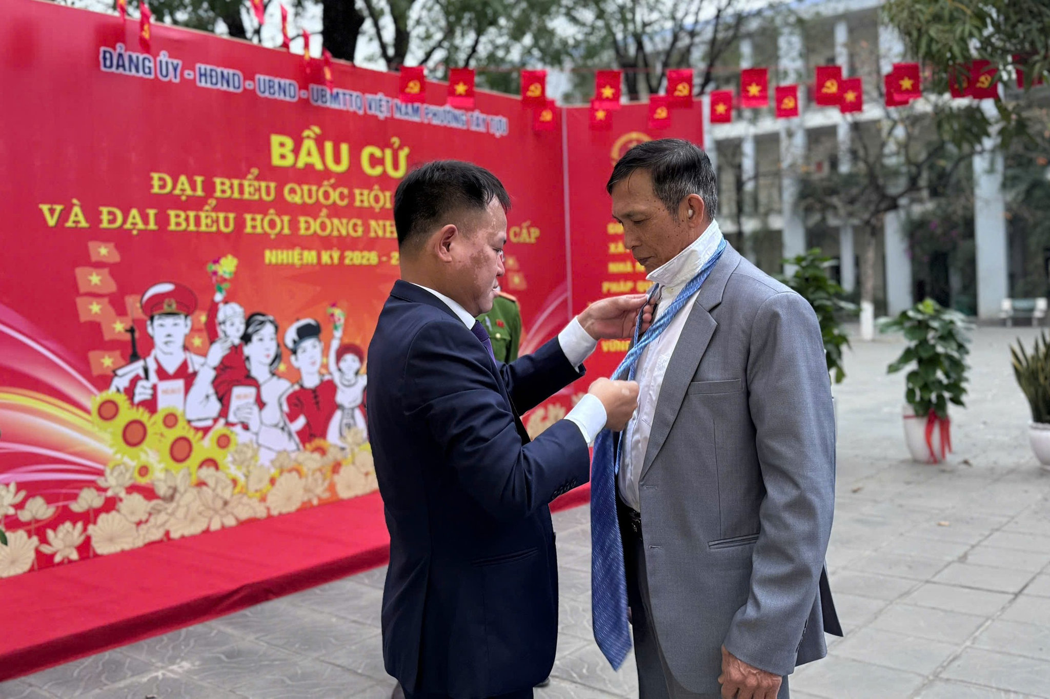 chum-anh-1-z7621404585883_d687b8fad0a24bba7c14423f3cb36ea4.jpg