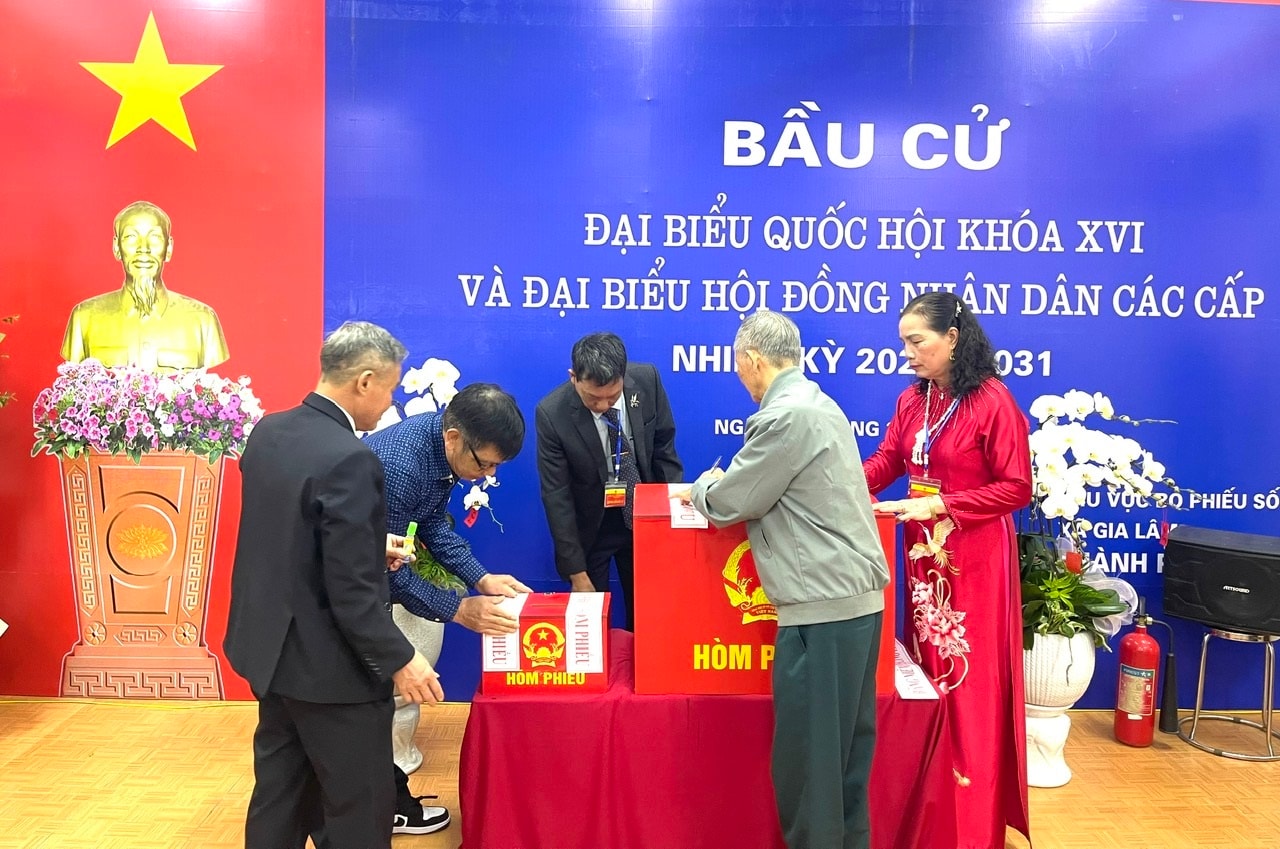 kiem-tra-niem-phong.-jpg.jpg