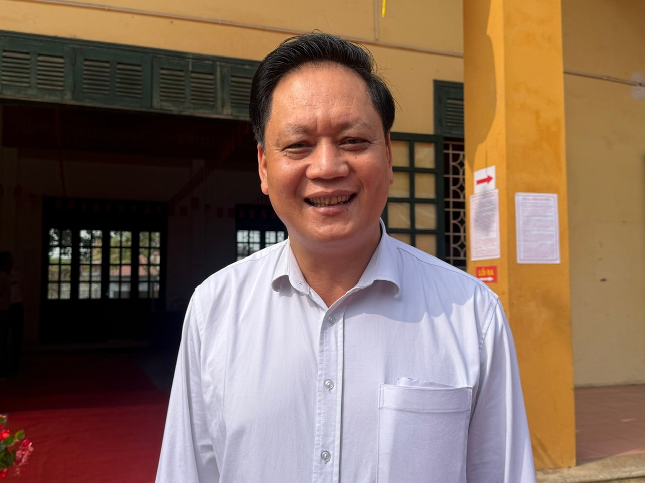le-van-tuong(1).jpg