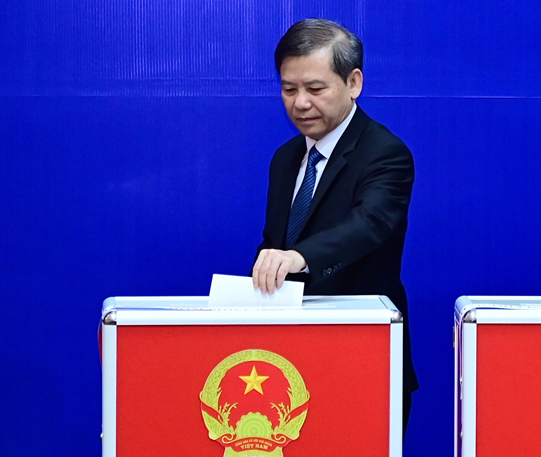 dong-chi-le-minh-tri-bi-thu-trung-uong-dang-pho-truong-ban-thuong-truc-ban-noi-chinh-trung-uong.jpg