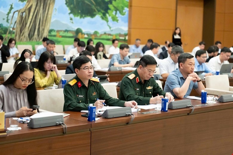 Các đạitham dự phiên họp thứ 55 của Ủy ban Thường vụ Quốc hội. Ảnh: Quochoi.vn