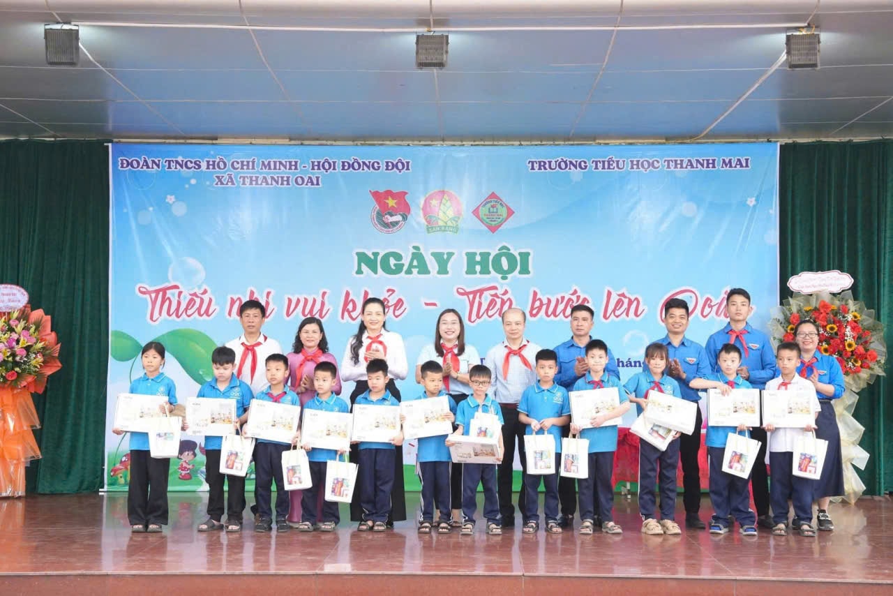 z7630987083549_cd04d63533ffcfba5cb027331bb49b9b.jpg