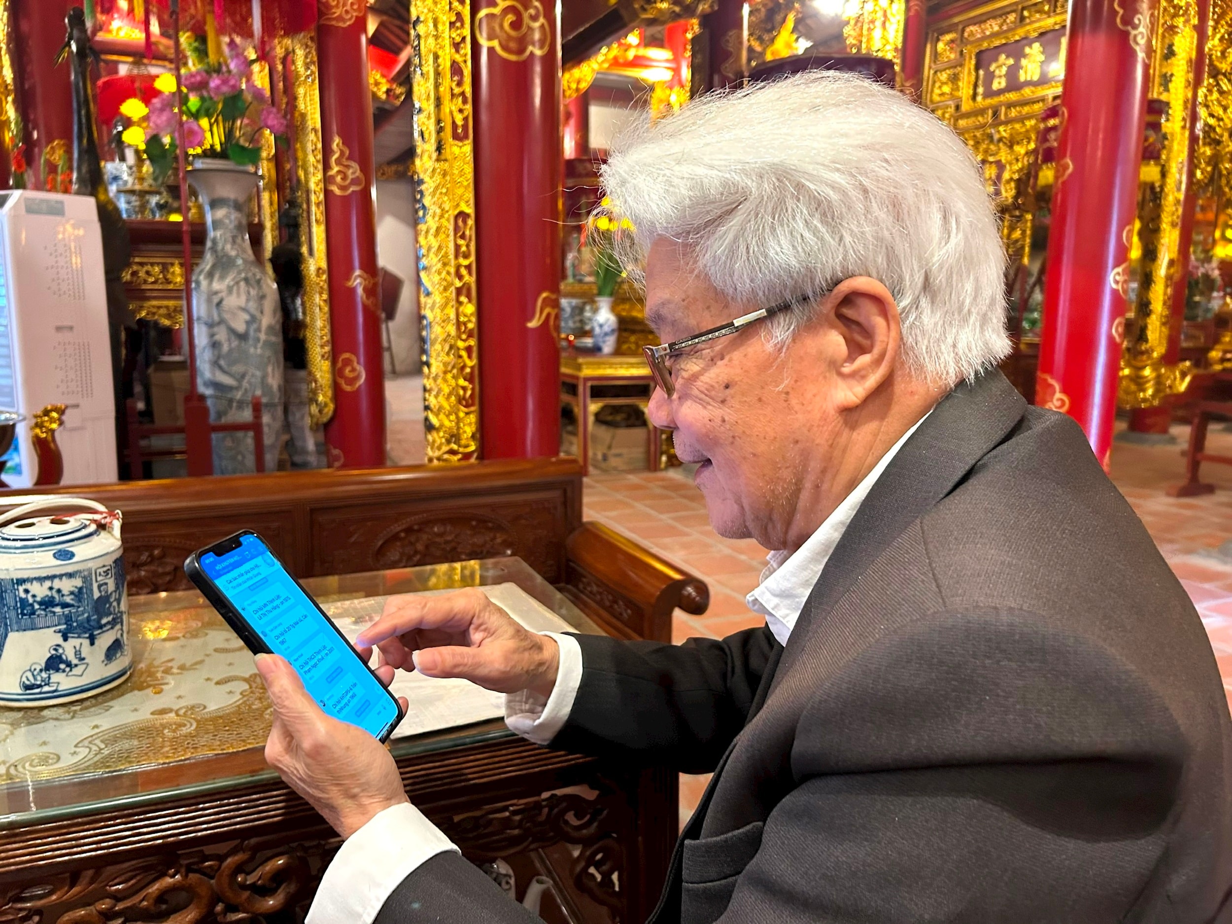 2-khuyen-hoc.jpg