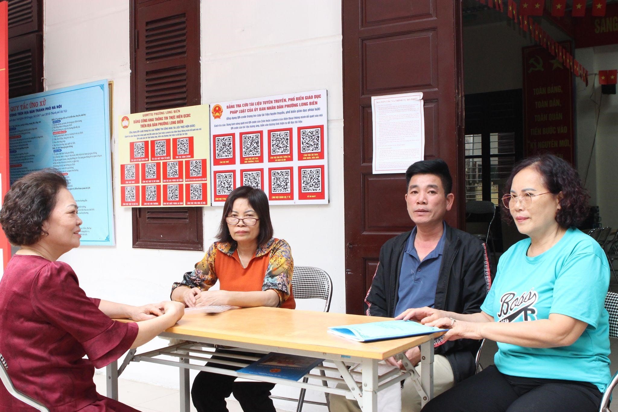 cu-tri-nguyen-van-thuy-thu-2-tu-phai-qua-trai-ky-vong-nhung-dai-bieu-trung-cu-hdnd-phuong-long-bien-se-quan-tam-den-he-thong-thoat-nuoc-tai-khu-vuc.jpg
