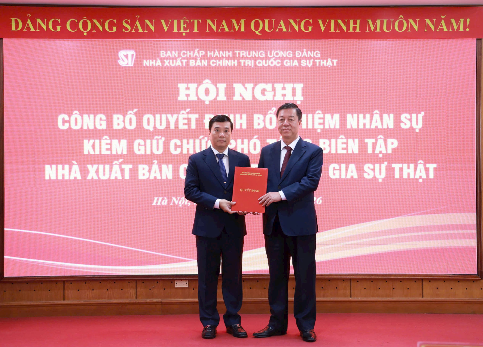 quyet-dinh-bo-nhiem-ntb.jpg