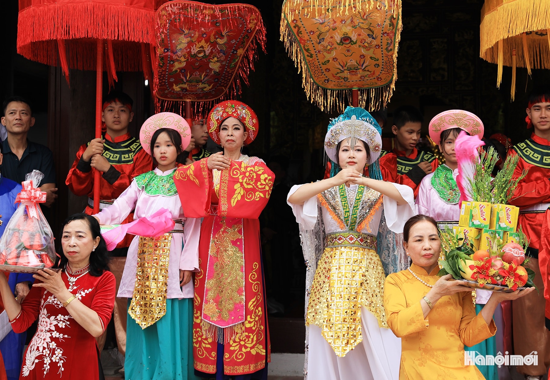 W_le-hoi-ken-re-duong-yen-3.jpg