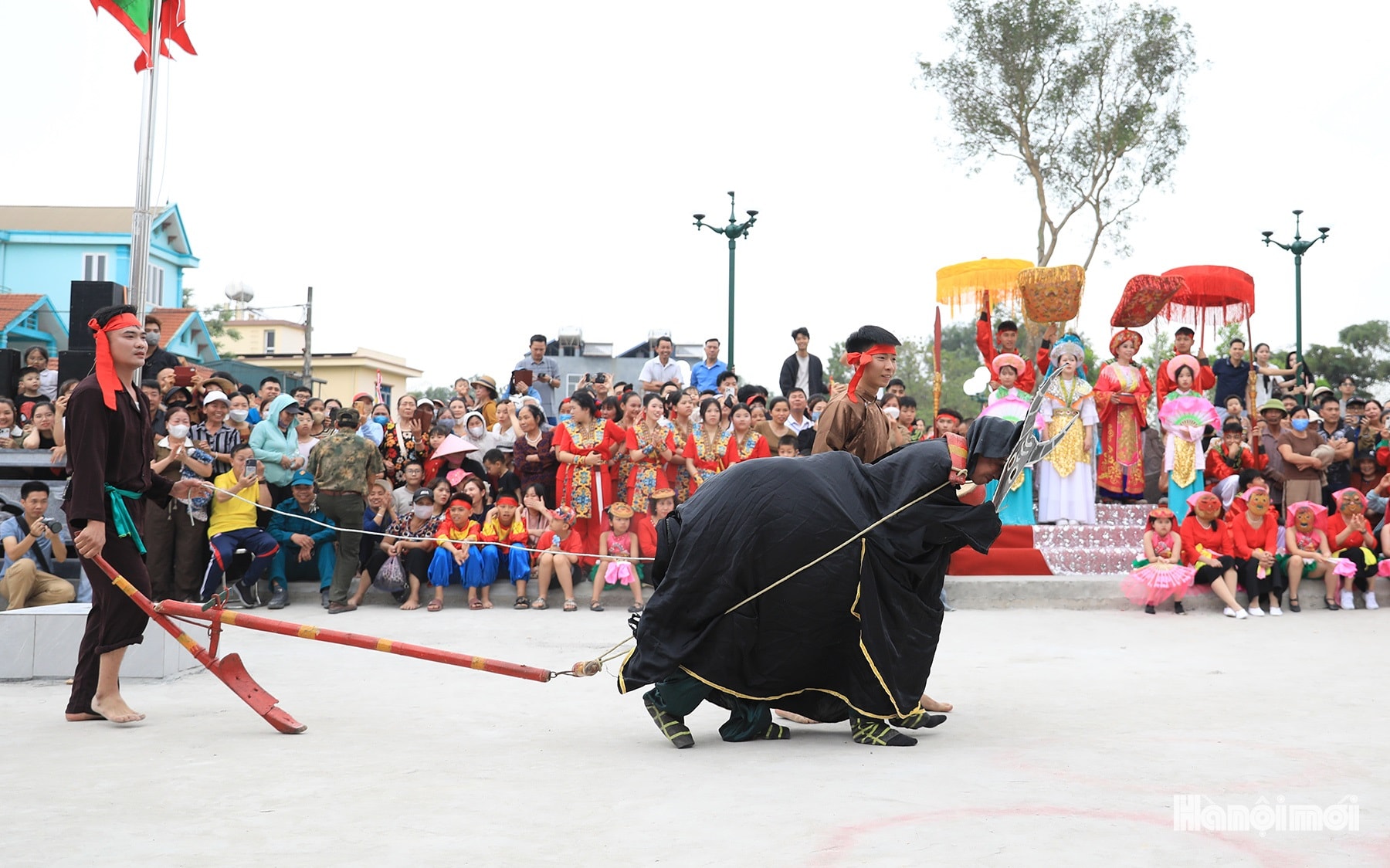 W_le-hoi-ken-re-duong-yen-6.jpg