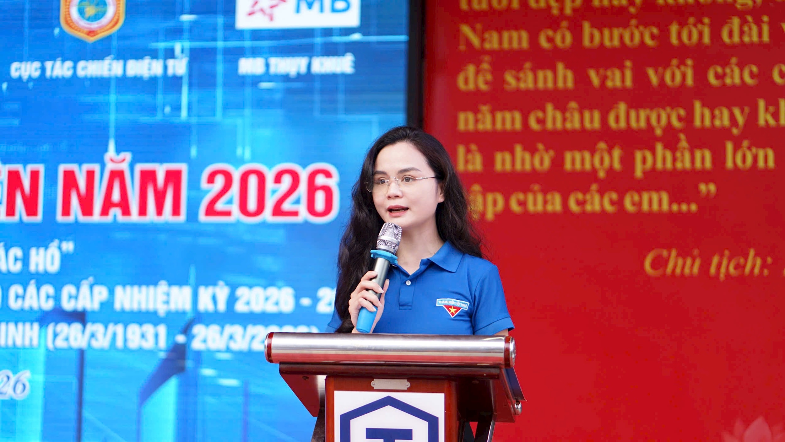 Bí thư Đoàn phường Phú Thượng Đỗ Ngọc Linh. Ảnh: NL