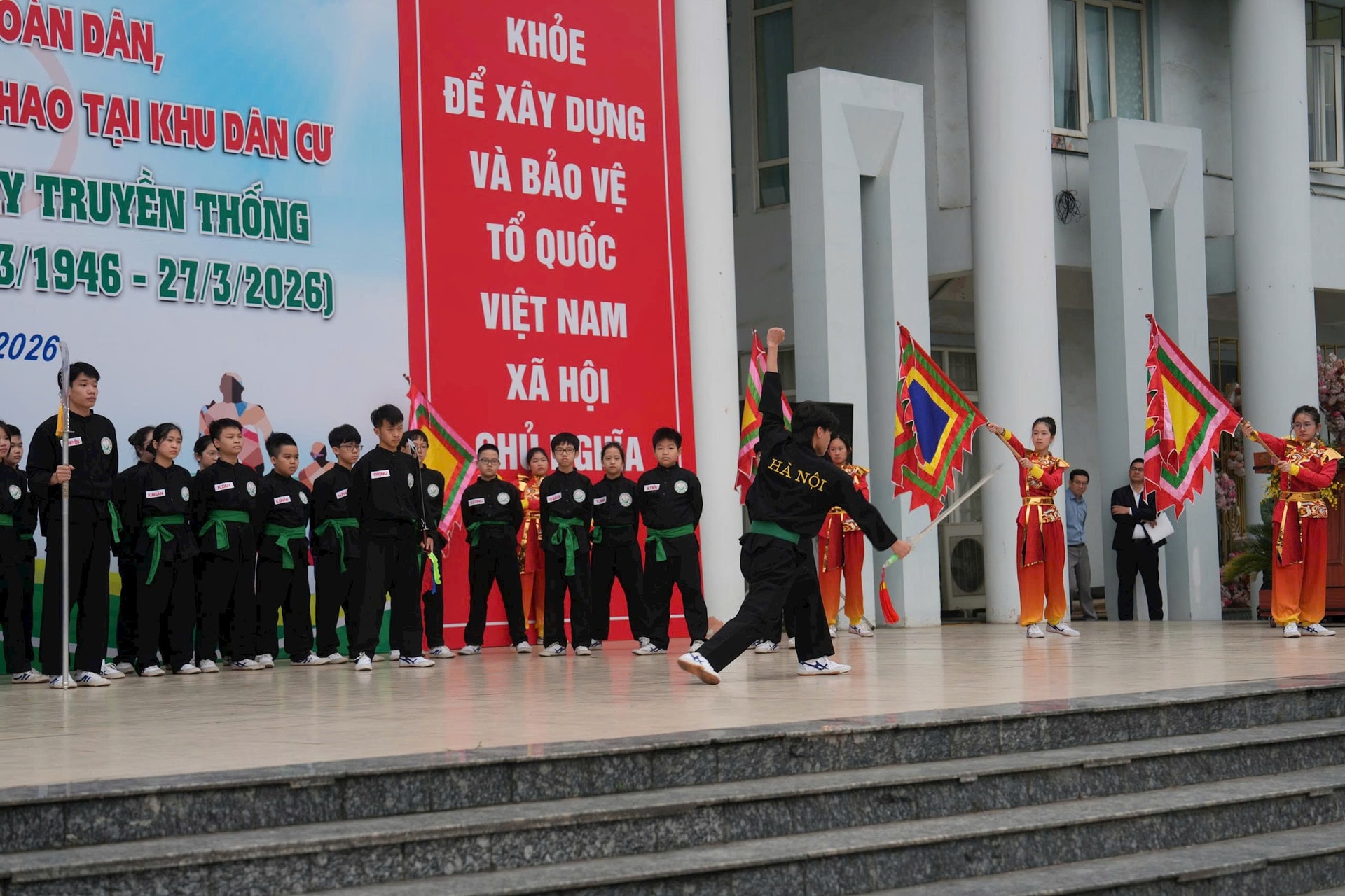 z7645285778713_52c448cdfd9e18adcf3ecfba1e8b8fe0.jpg?w=1130