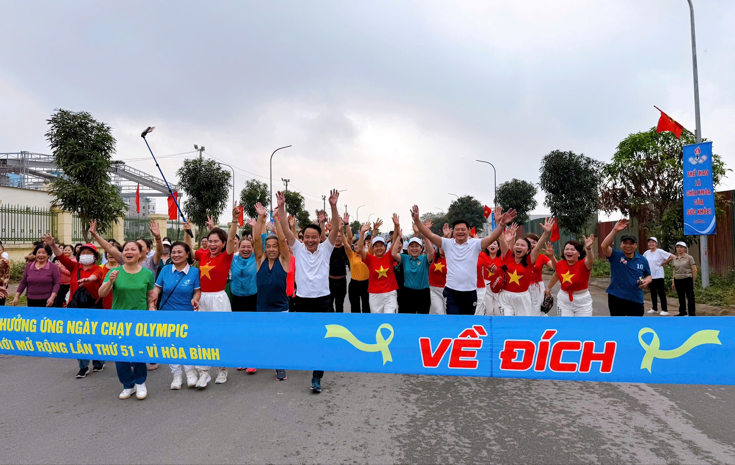 anh-14-ve-dich-thanh-liet.jpg