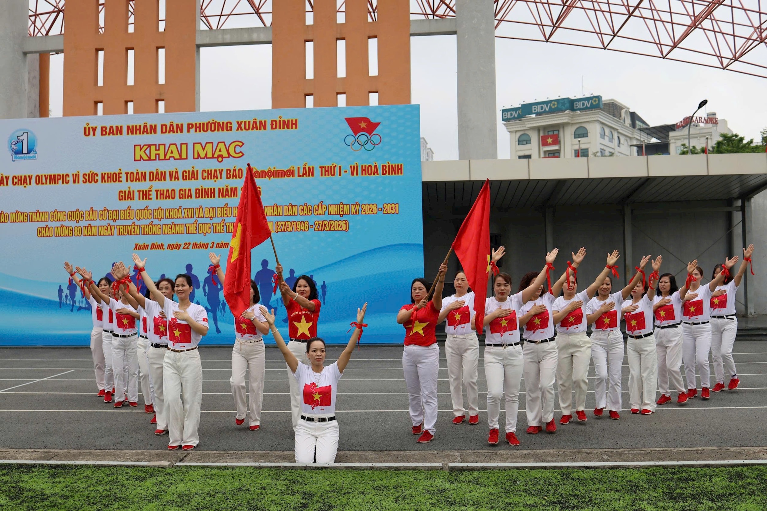106fb10f-0dd5-40fd-8a4b-f0c517794bef.jpg