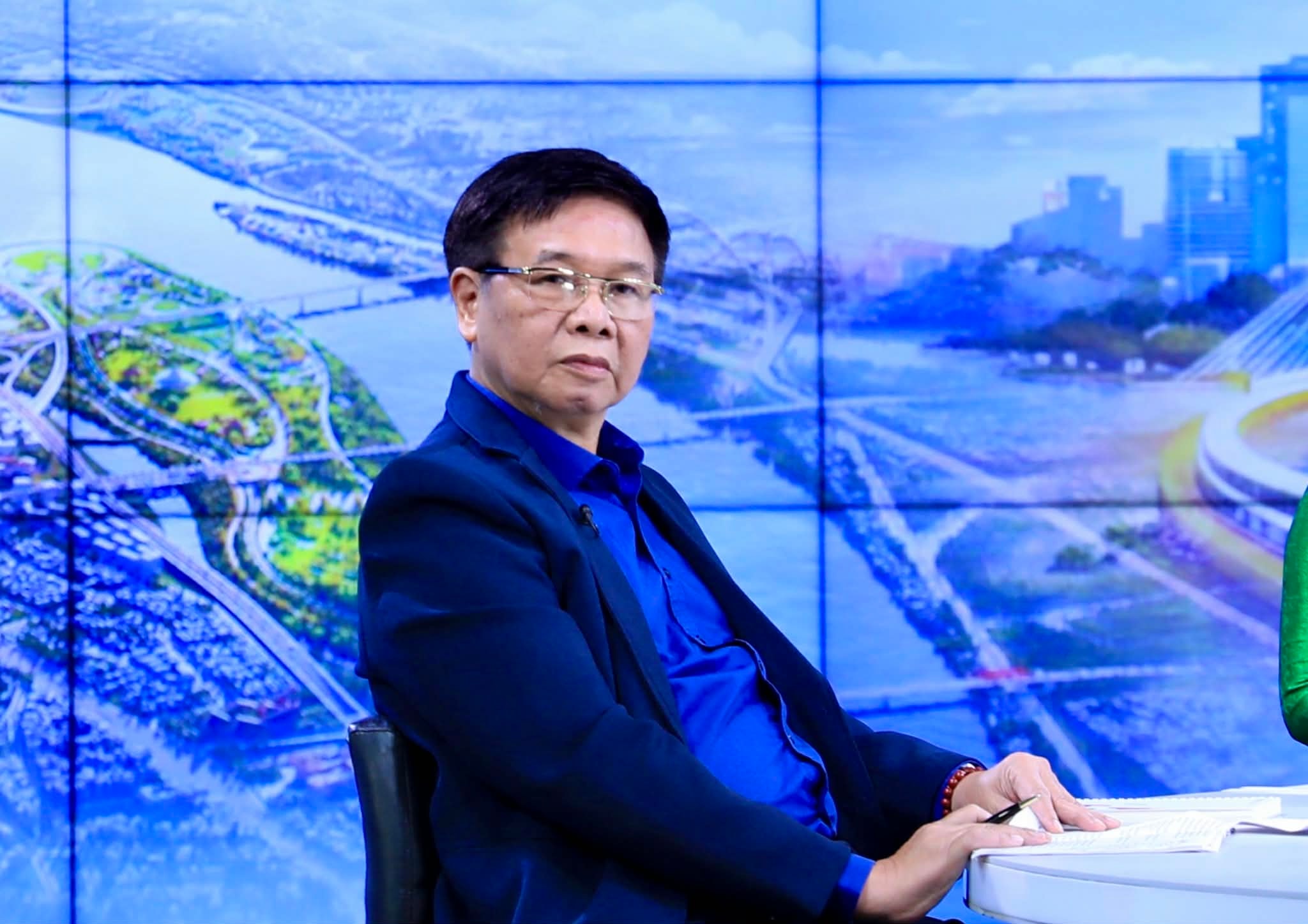 ts-nguyen-quang.jpg