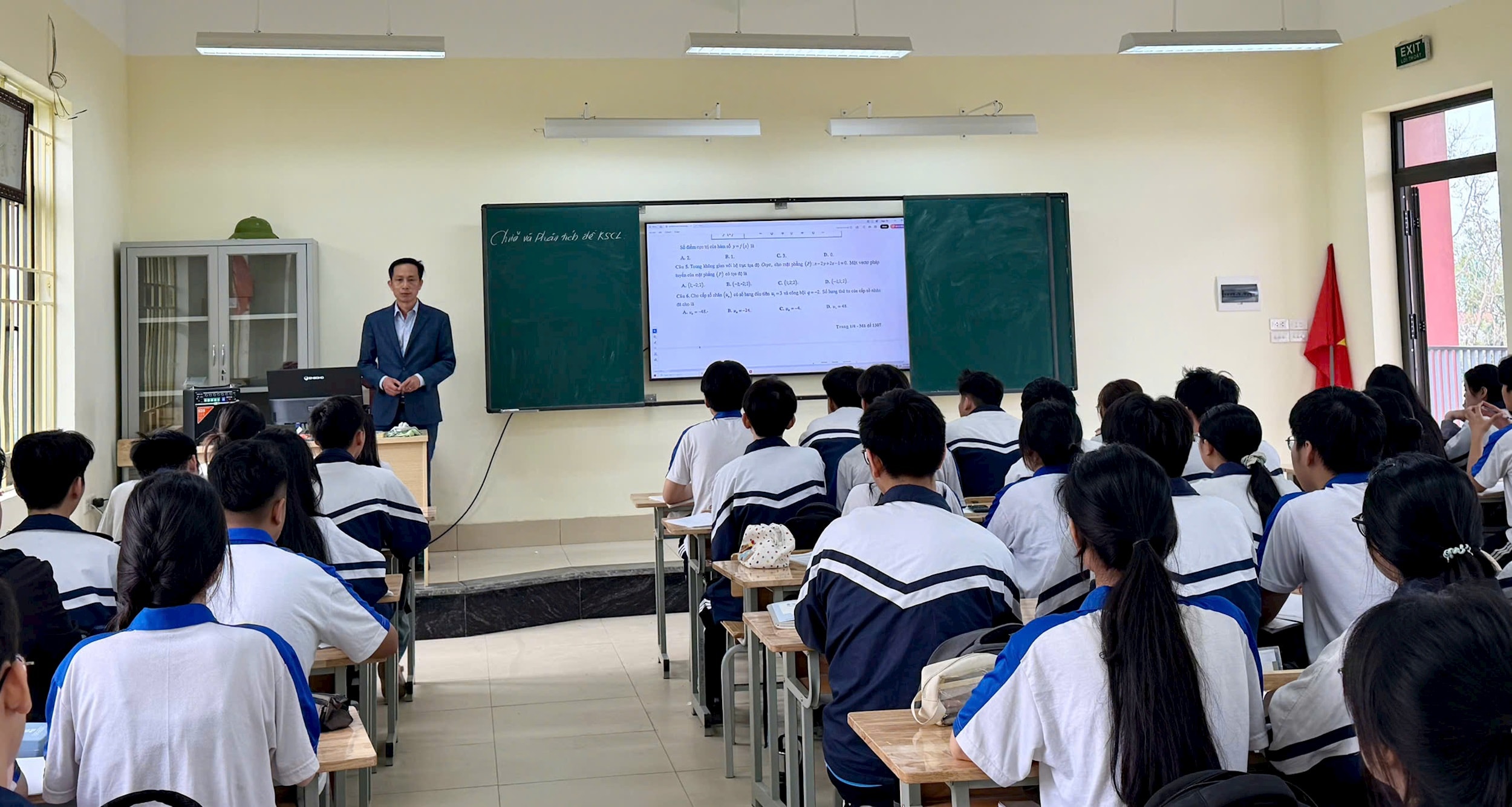 tran-dang-ninh-11.jpg