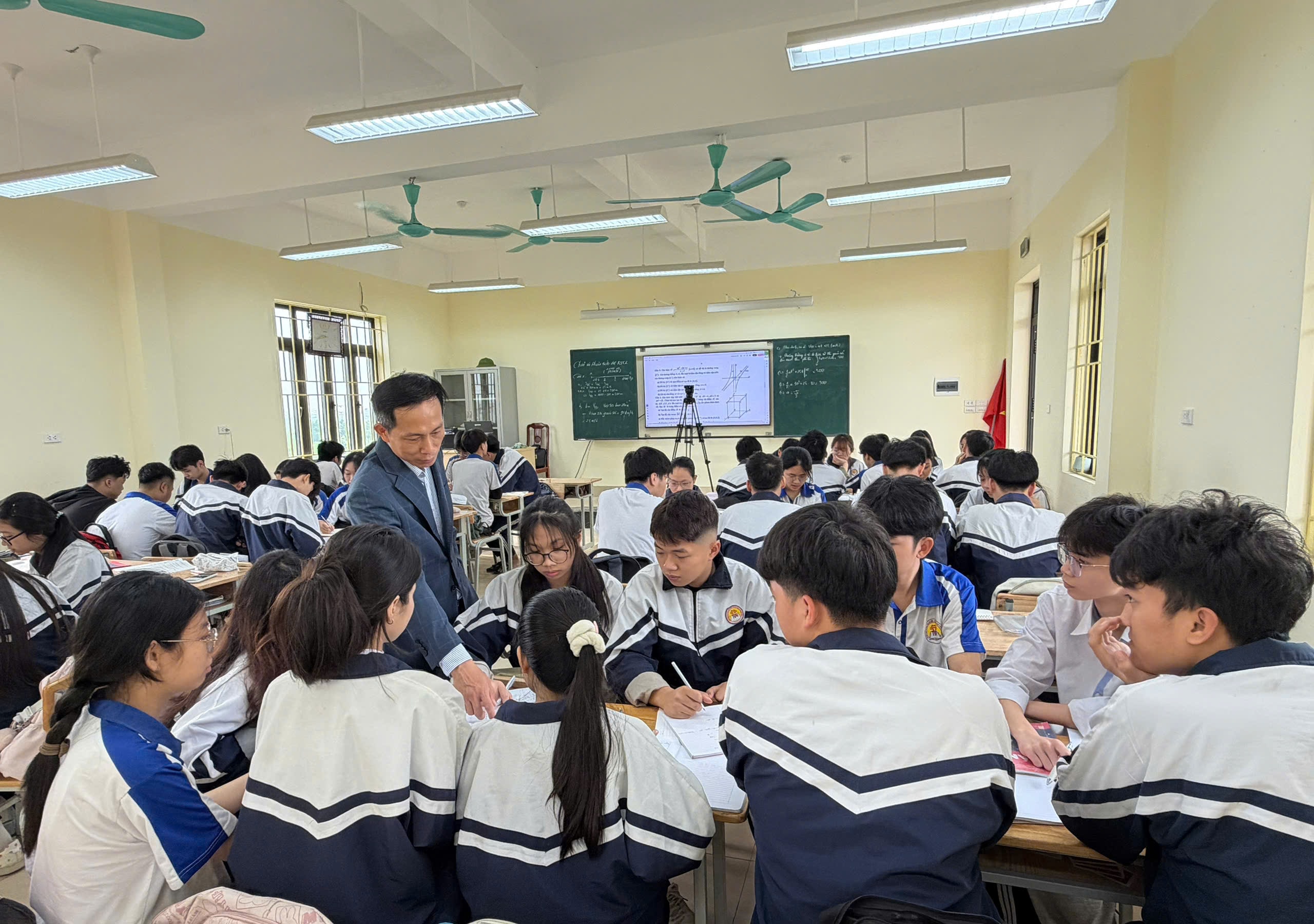 tran-dang-ninh-3.jpg